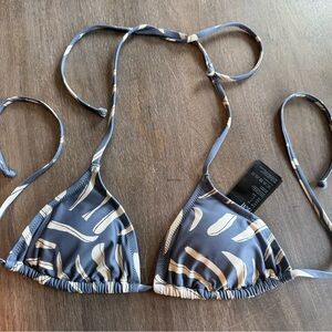 H&M Light Blue and White Bikini Top